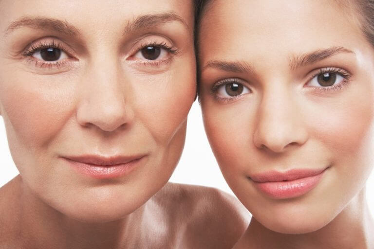 Effect of cosmetic surgery on aging naturally